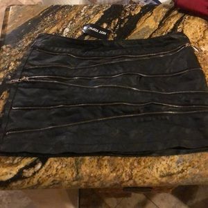 Leather zipper mini skirt